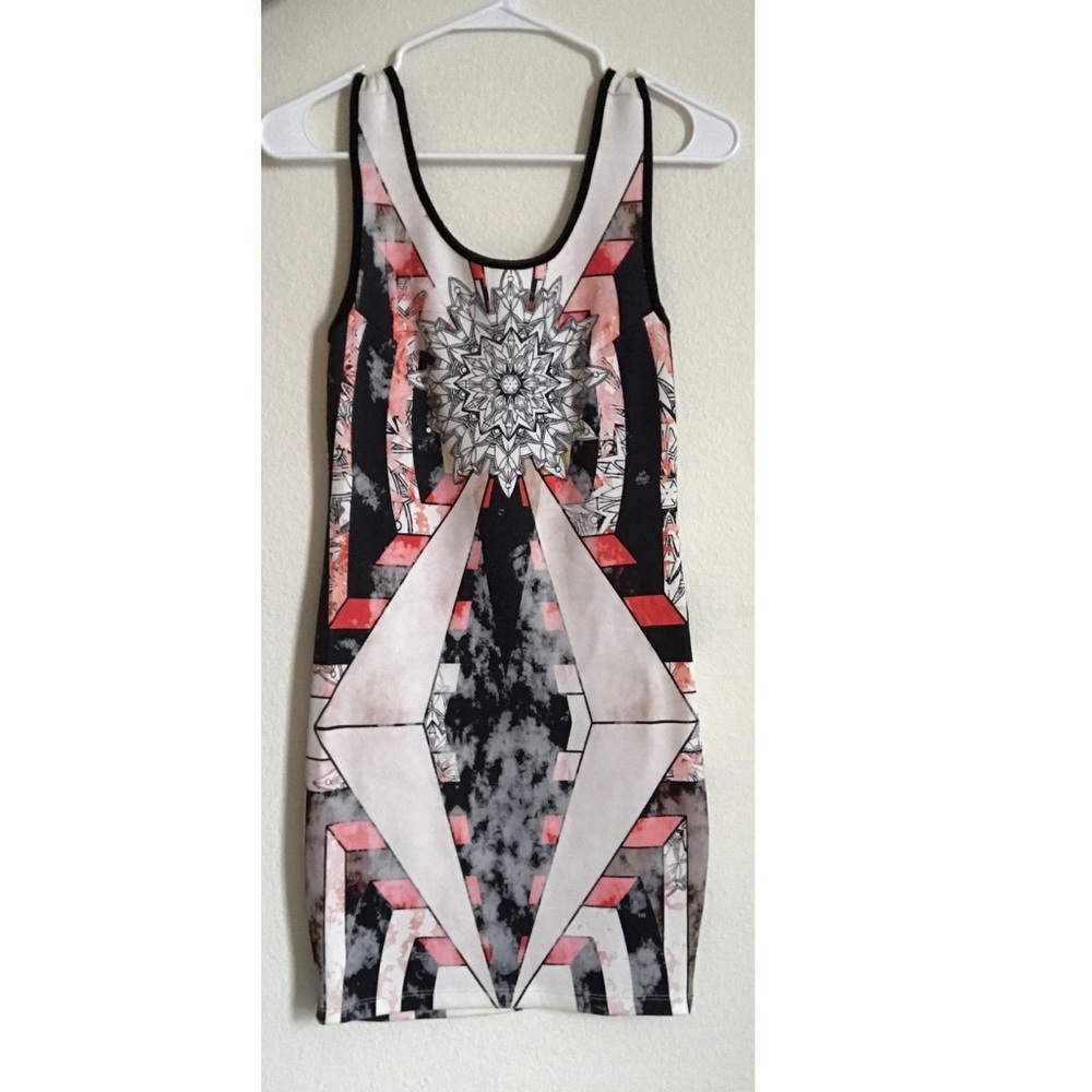 M bodycon dress intricate design, never worn